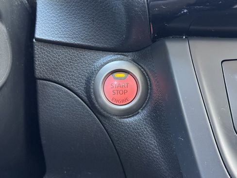 Used 2019 Nissan Sentra SV FWD image 16