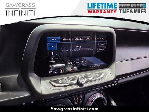 Used 2019 Chevrolet Camaro SS RWD image 32