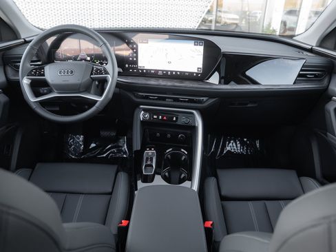 New 2025 Audi Q5 Premium Plus image 8