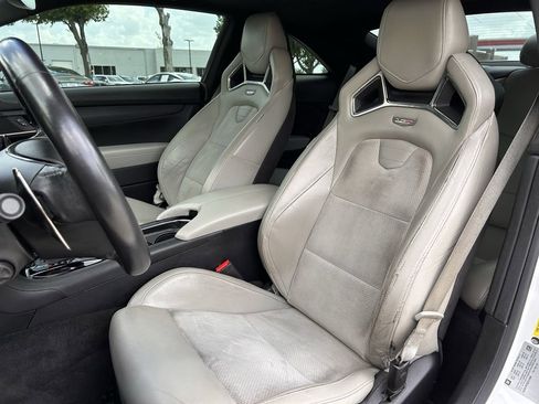 Used 2016 Cadillac ATS V w/ Luxury Package RWD image 28