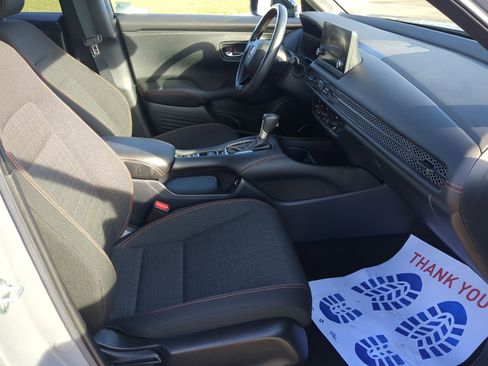 Used 2023 Honda HR-V Sport image 30