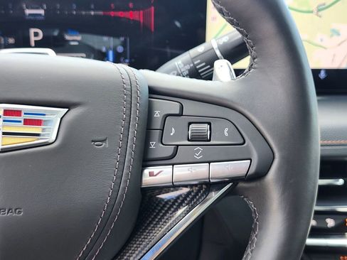 Used 2025 Cadillac CT5 V RWD image 29