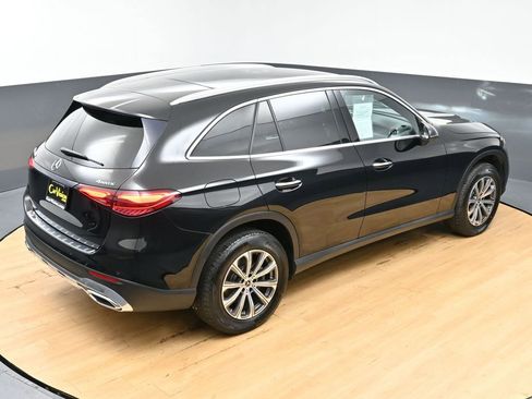 Used 2024 Mercedes-Benz GLC 300 4MATIC image 47