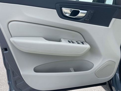 Certified 2024 Volvo XC60 B5 Plus w/ Protection Package AWD/4WD image 15