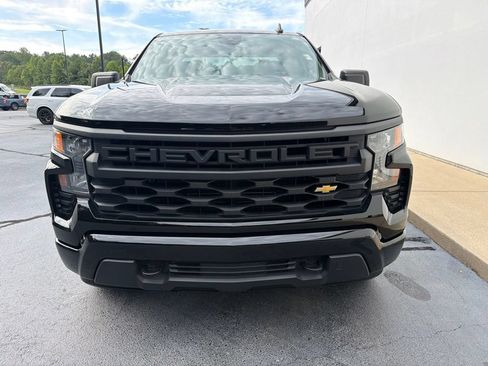 Used 2025 Chevrolet Silverado 1500 Custom RWD image 4
