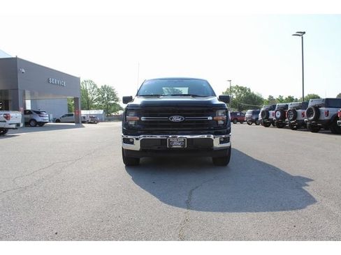 Used 2025 Ford F150 XLT w/ Equipment Group 301A Standard AWD/4WD image 8