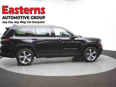 Used 2023 Jeep Grand Cherokee L Limited AWD/4WD image 48