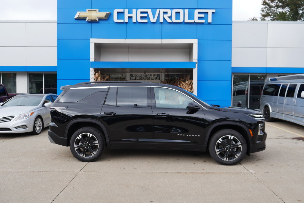 New 2027 Chevrolet Traverse LT AWD/4WD image 36