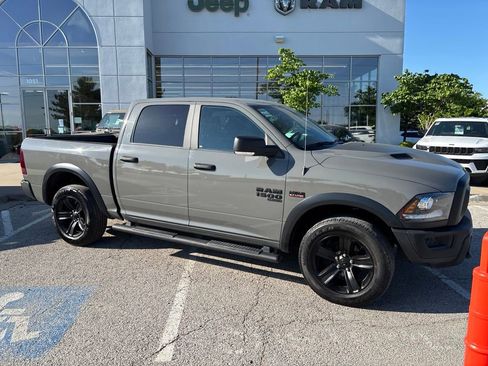 Used 2022 RAM 1500 Classic Warlock w/ Ceramic Grey Warlock Package AWD/4WD image 31