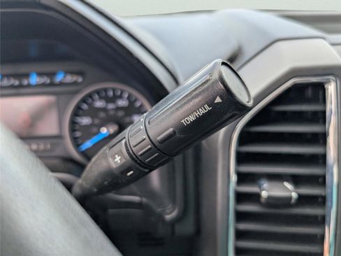 Used 2017 Ford F250 XLT w/ XLT Value Package image 43