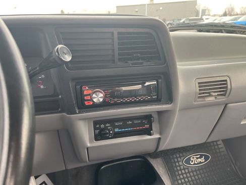 Used 1993 Ford Ranger XL image 15
