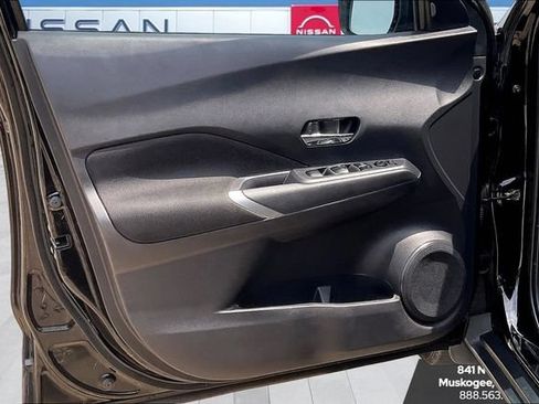 Used 2024 Nissan Kicks SV FWD image 18