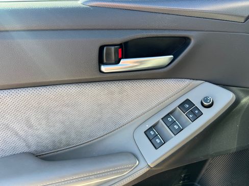 Used 2019 Toyota Avalon XSE FWD image 13