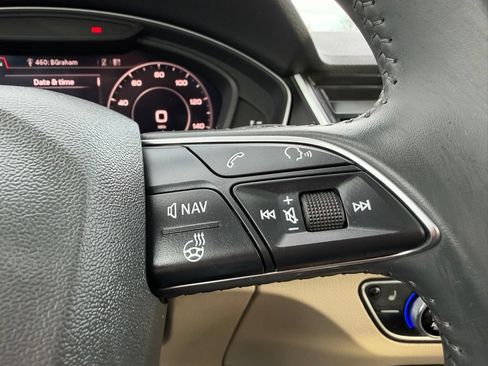 Used 2020 Audi Q5 2.0T Premium Plus AWD/4WD image 16