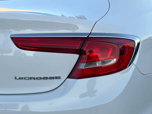 Used 2019 Buick LaCrosse Preferred image 27