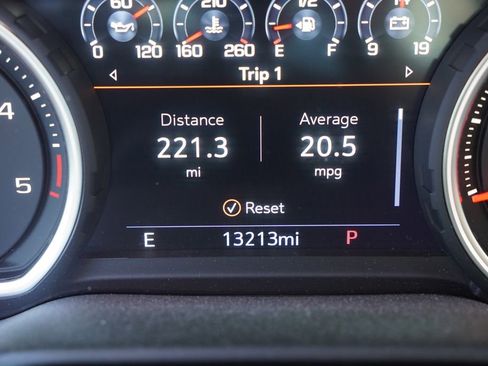 Used 2022 Chevrolet Silverado 3500 High Country w/ Z71 Off-Road Package AWD/4WD image 7