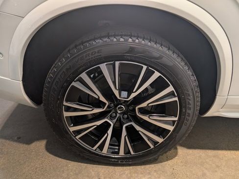 Used 2024 Volvo XC90 T8 Plus w/ Protection Package image 8