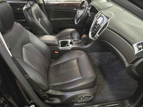 Used 2016 Cadillac SRX Luxury AWD/4WD image 5