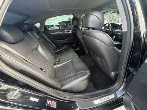 Used 2018 Genesis G80 3.8 image 9