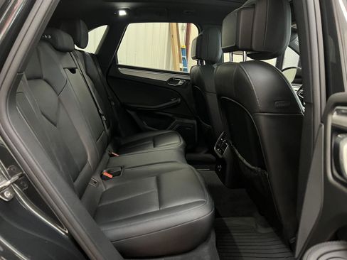 Used 2017 Porsche Macan GTS image 31