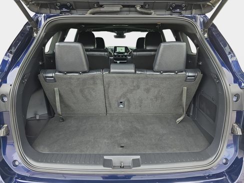 Used 2025 Toyota Highlander XSE AWD/4WD image 14