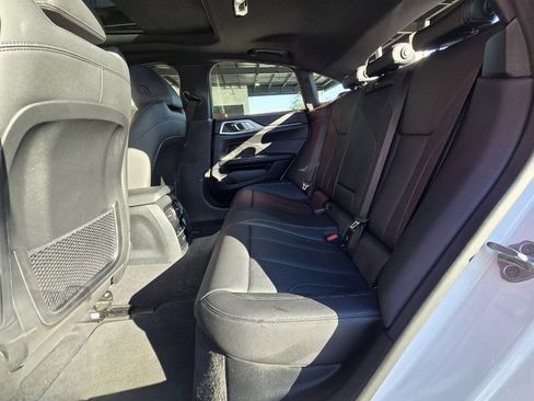 Used 2023 BMW i4 eDrive40 w/ Premium Package image 18