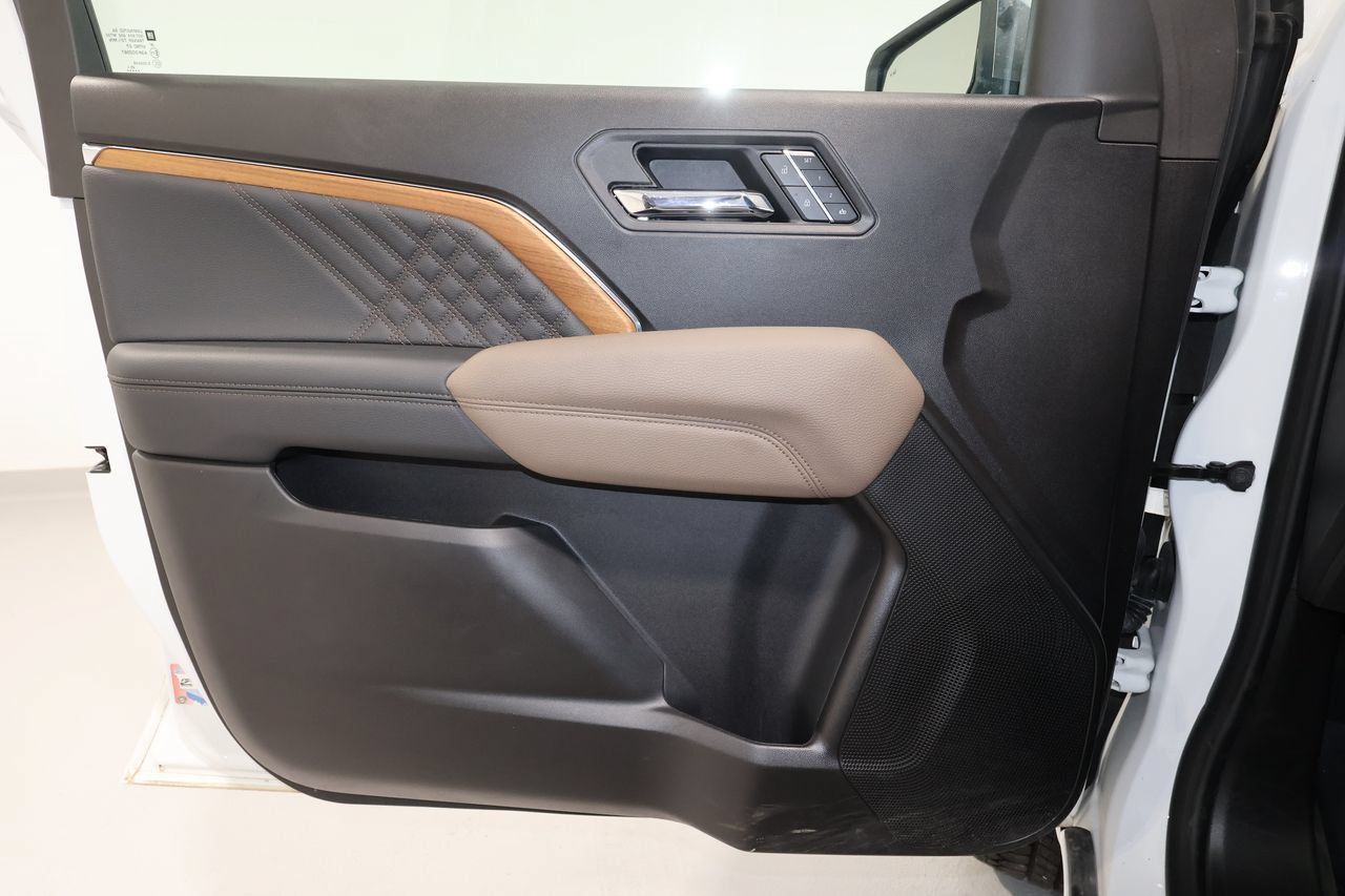Certified 2026 GMC Canyon Denali AWD/4WD image 21