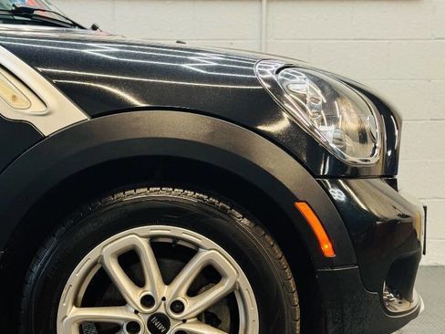 Used 2015 MINI Cooper Countryman image 9