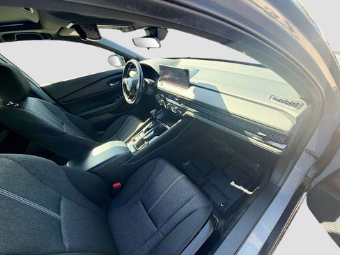 Used 2024 Honda Accord Sport image 31