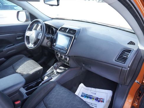 Used 2023 Mitsubishi Outlander Sport LE AWD/4WD image 8