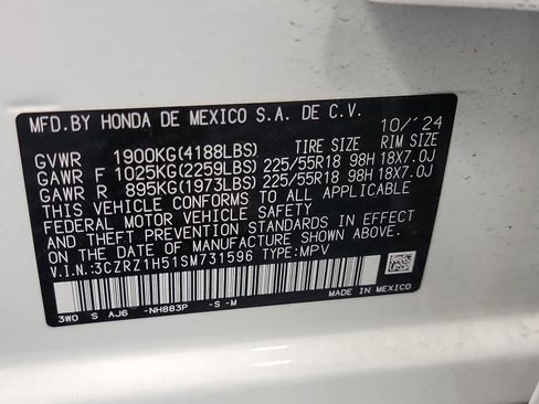 Certified 2025 Honda HR-V Sport image 32