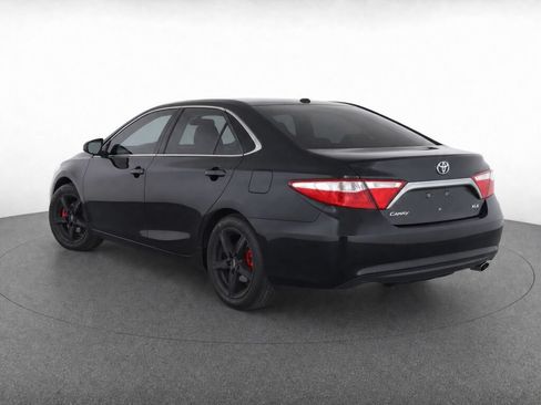 Used 2015 Toyota Camry XLE FWD image 38