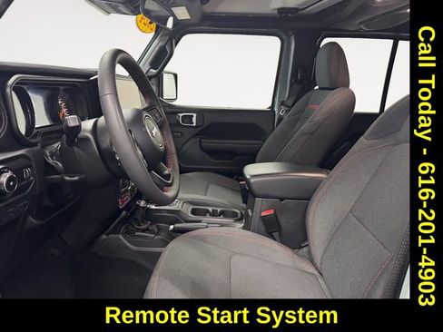 Used 2024 Jeep Wrangler Unlimited Rubicon w/ Safety Group image 7