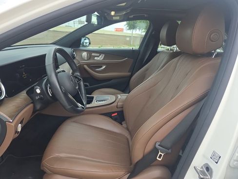 Certified 2022 Mercedes-Benz E 350 4MATIC Sedan image 15