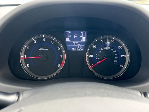 Used 2015 Hyundai Accent GLS image 22