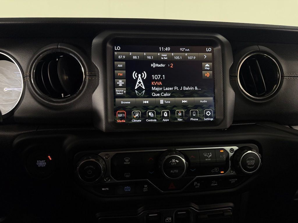 Certified 2023 Jeep Wrangler Unlimited Sahara AWD/4WD image 18