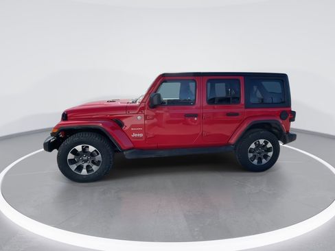 Used 2022 Jeep Wrangler Unlimited Sahara w/ Cold Weather Group image 10