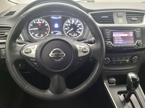 Used 2016 Nissan Sentra SV FWD image 22