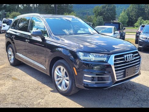 Used 2019 Audi Q7 3.0T Premium Plus w/ Premium Plus Package AWD/4WD image 2