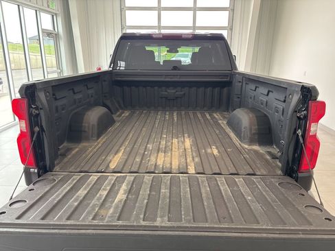 Used 2023 Chevrolet Silverado 1500 RST w/ Max Trailering Package AWD/4WD image 16