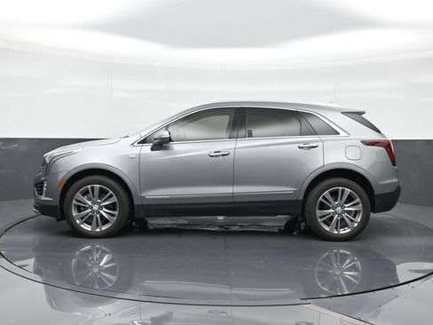 Certified 2024 Cadillac XT5 Premium Luxury FWD image 3