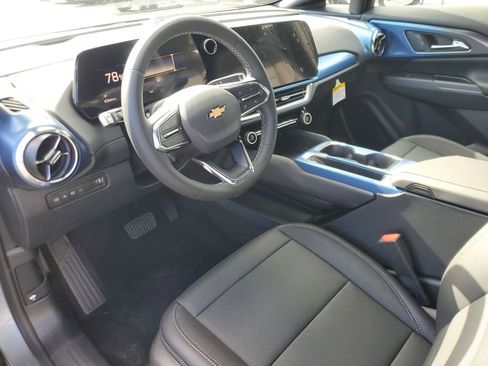 New 2026 Chevrolet Equinox EV LT image 10