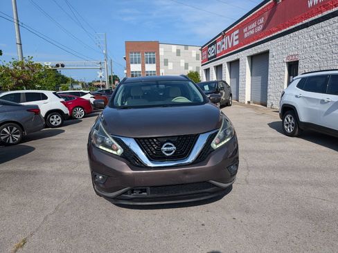 Used 2018 Nissan Murano SV FWD image 4