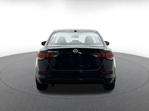 Used 2025 Nissan Sentra SV FWD image 8