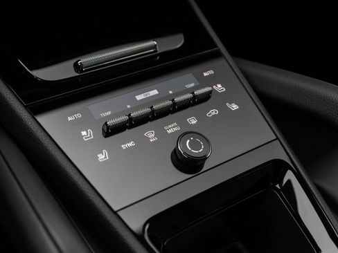 Certified 2026 Porsche Cayenne Coupe AWD/4WD image 27