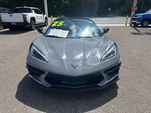 Used 2025 Chevrolet Corvette Stingray Premium Conv w/ Z51 Performance Package RWD image 11
