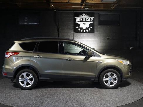 Used 2013 Ford Escape SE image 4