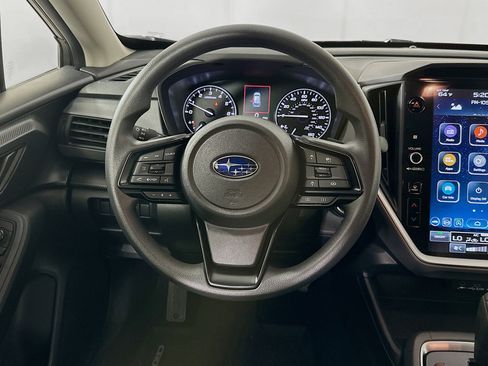 Used 2024 Subaru Crosstrek 2.0i Premium image 17