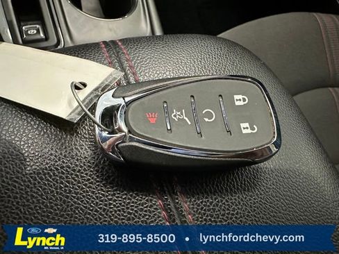 Used 2023 Chevrolet Equinox RS image 16