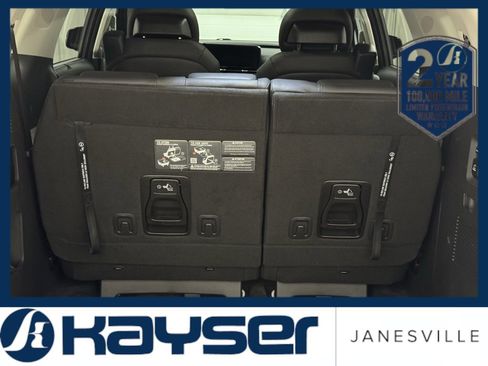 Used 2024 Kia Carnival SX Prestige image 26